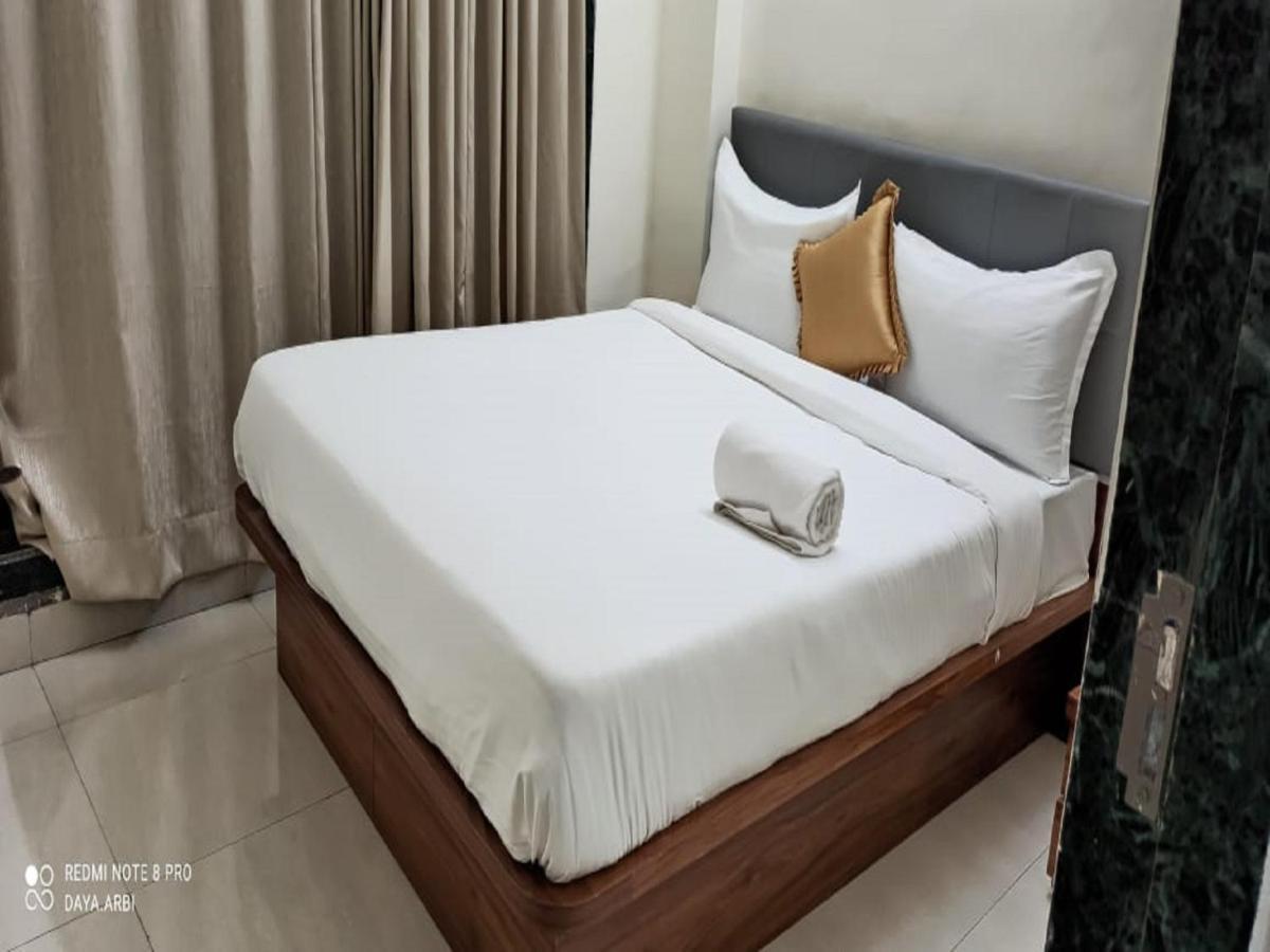 Hotel Satyam Residency نافي مومباي المظهر الخارجي الصورة