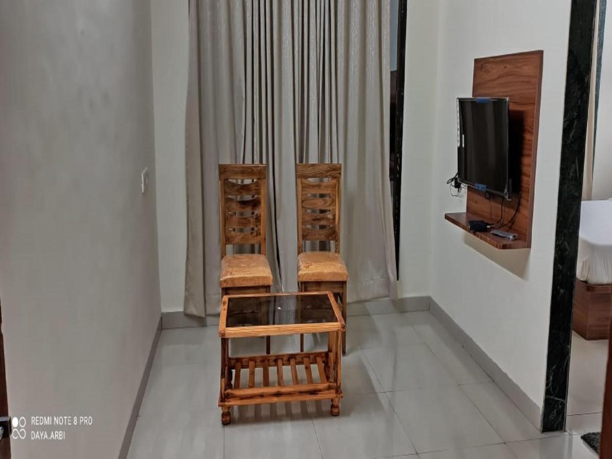 Hotel Satyam Residency نافي مومباي المظهر الخارجي الصورة