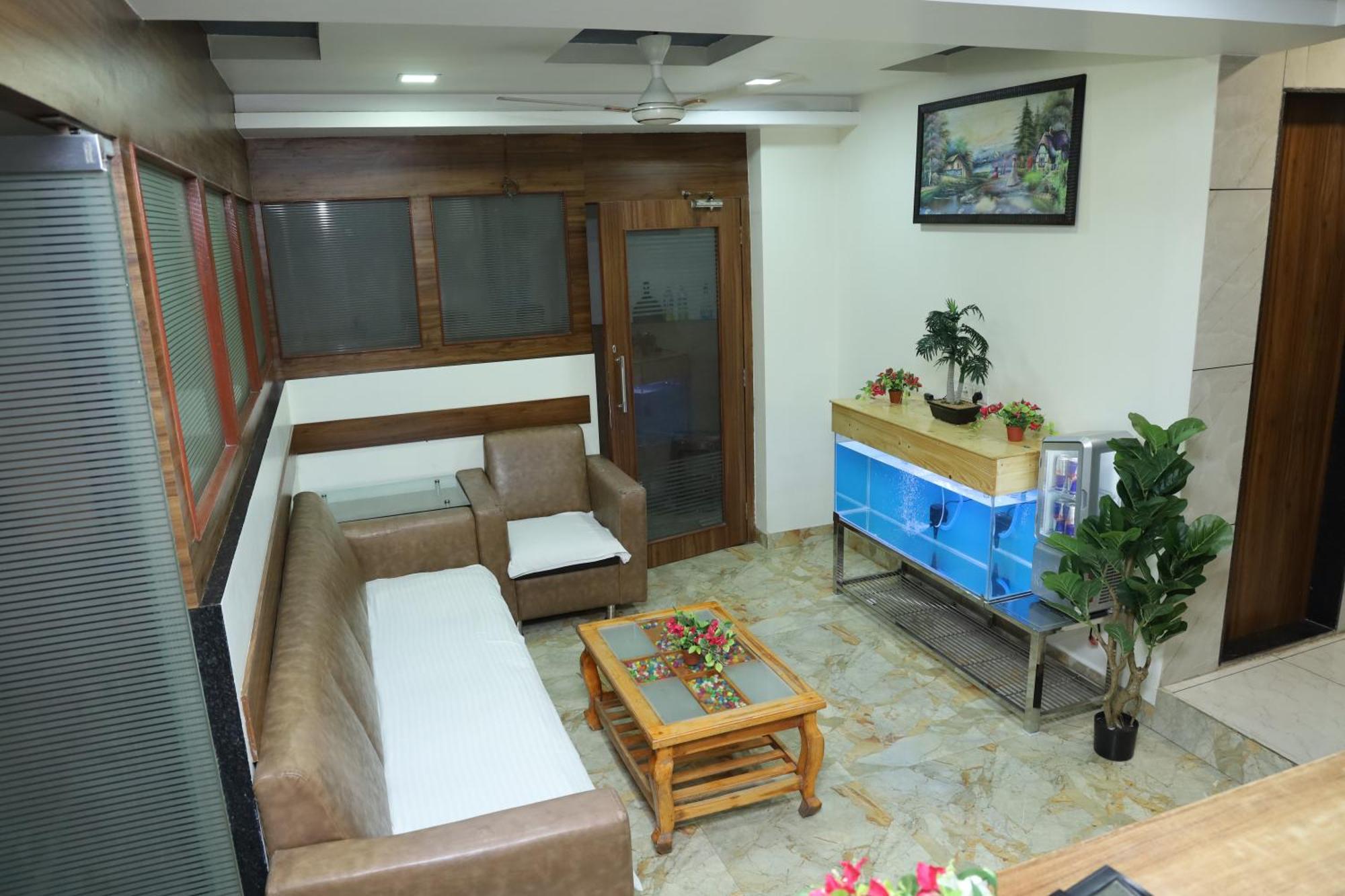 Hotel Satyam Residency نافي مومباي المظهر الخارجي الصورة